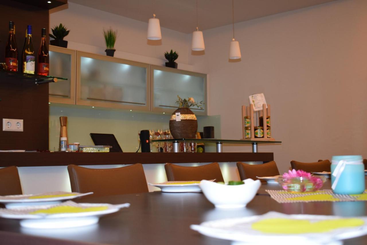 Ferienhaus & Weingut Am Steingebiss Billigheim-Ingenheim Ngoại thất bức ảnh