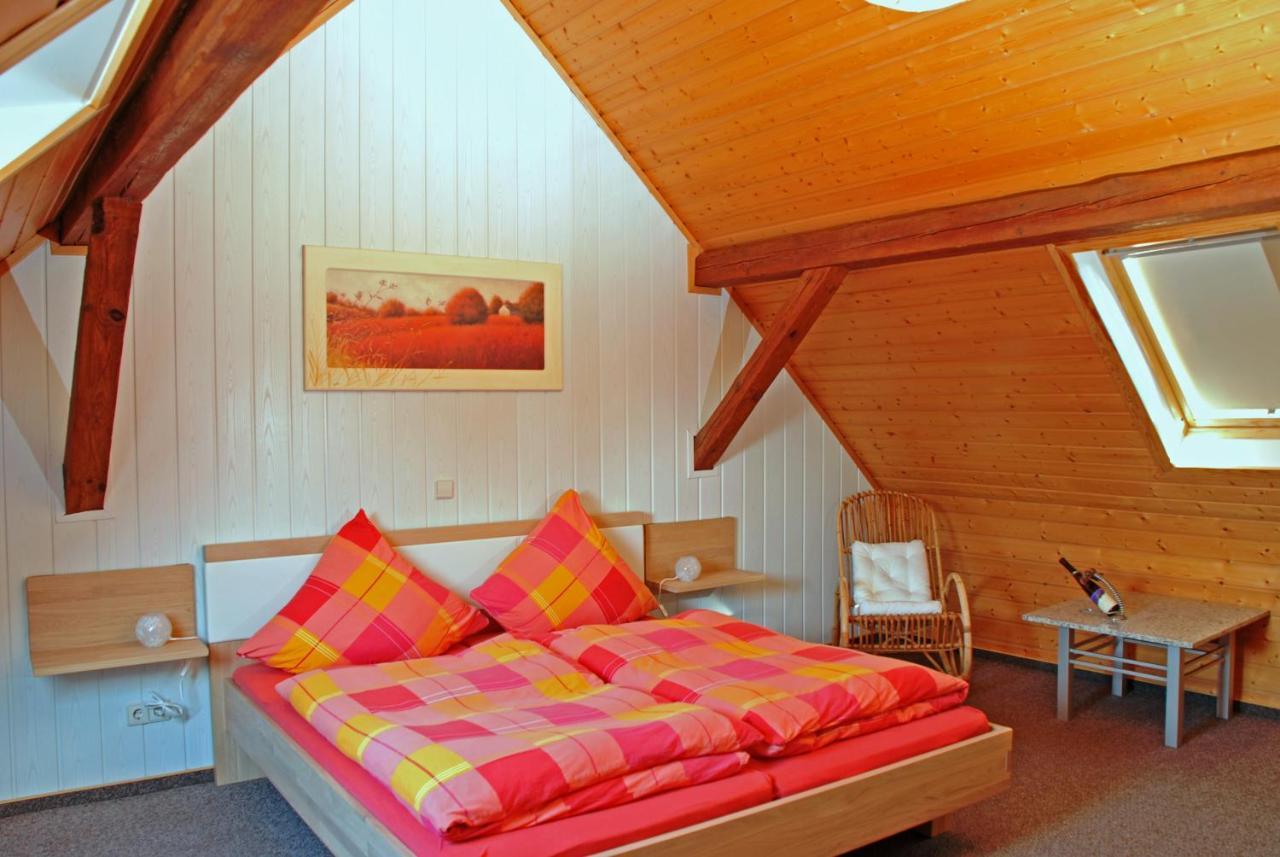 Ferienhaus & Weingut Am Steingebiss Billigheim-Ingenheim Ngoại thất bức ảnh