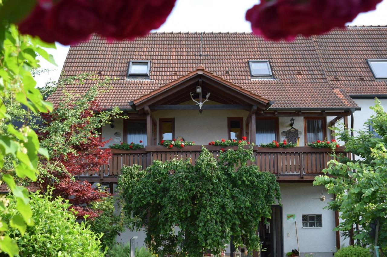 Ferienhaus & Weingut Am Steingebiss Billigheim-Ingenheim Ngoại thất bức ảnh